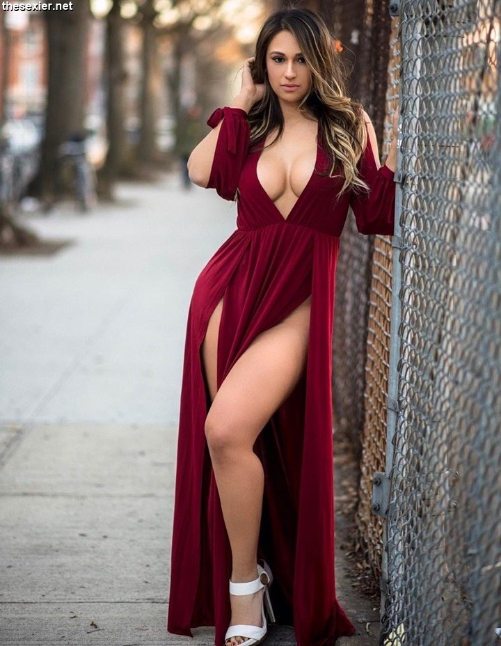 15 laura ivette sey red dress big cleavage hgd53