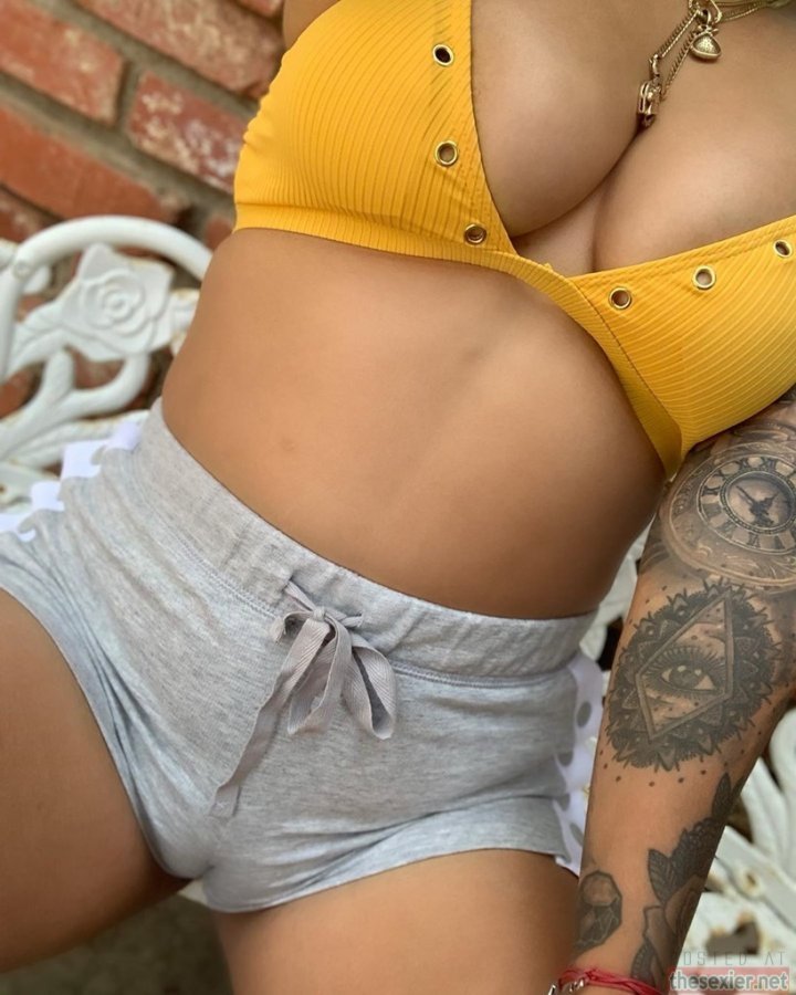 19 hot tiff villa gomez sexy tight shorts and top beautiful boobs hltvg19 720x900