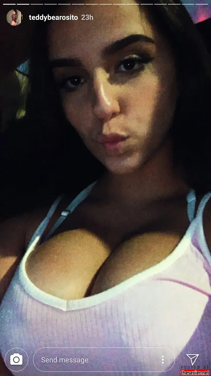 24 pretty brunette tight top beautiful big boobs selfie bsrfcc82