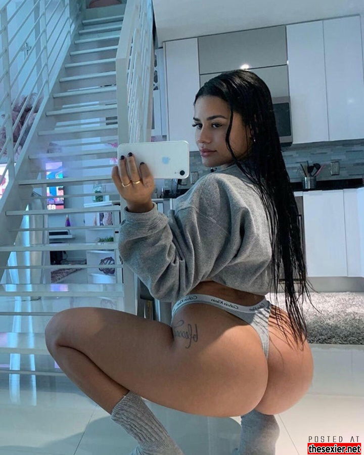 4 katya elise henry in her undies big booty selfie hbsb28