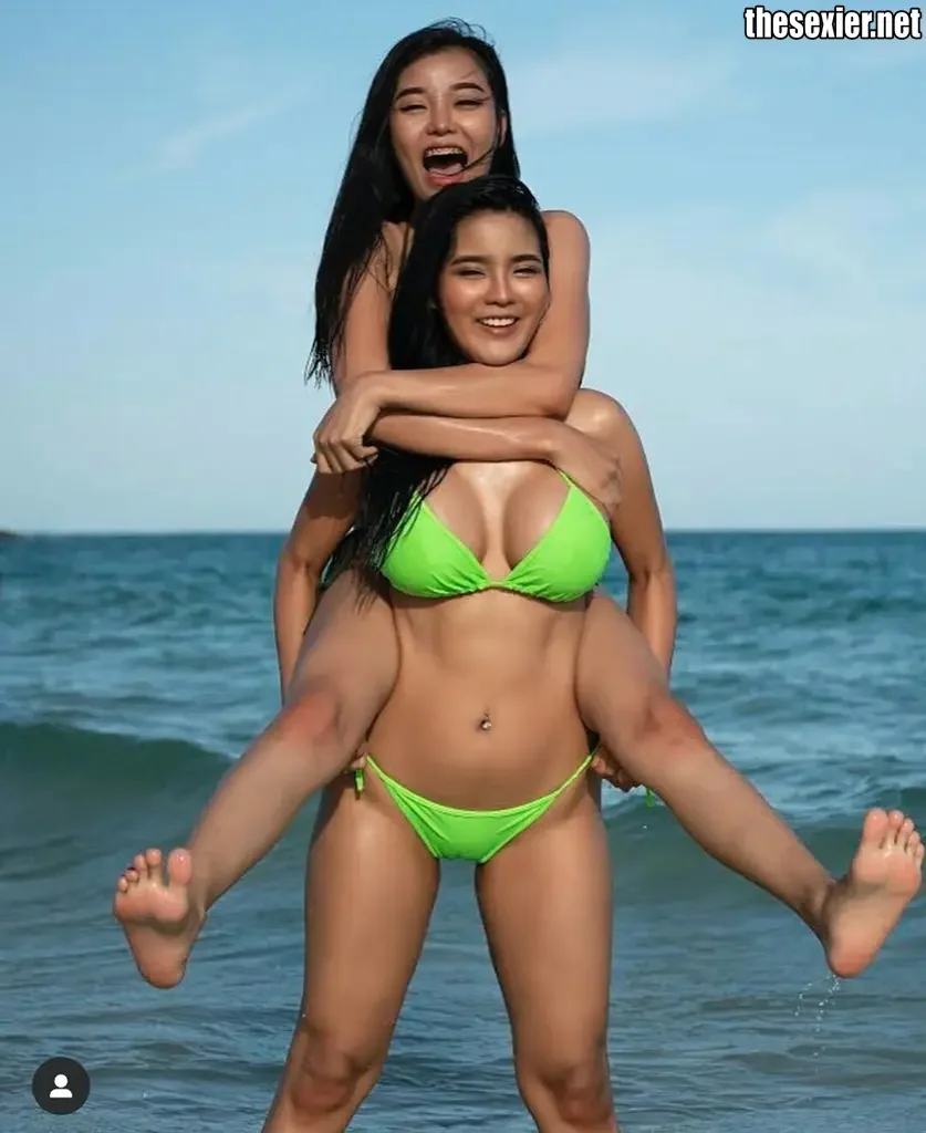 34 hot busty asian babes ora pun faii and hot sister on beach 2gwb156