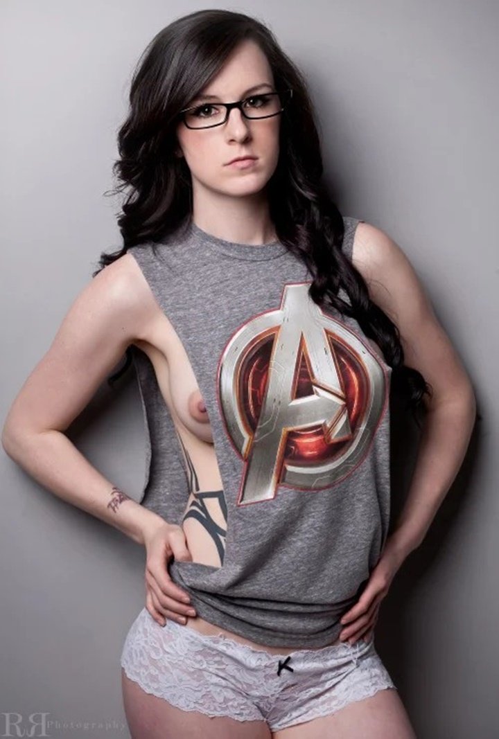 17 hot nerd girl in glasses and avengers top hng42
