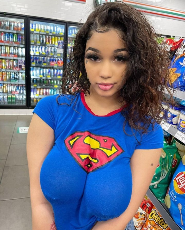 6 hot busty babe lexi love superman t shirt without bra hill41 720x892