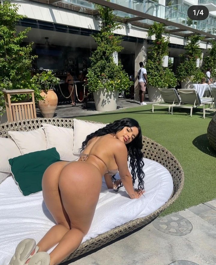 17 hot juanita on all fours hot ass ydhdc41