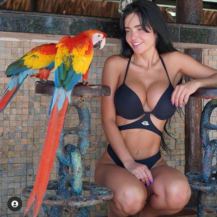 41 fitness instagram babe ariana james sexy bikini hiaj51