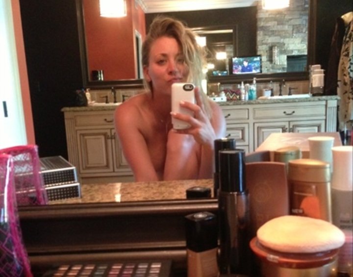 25 hot blonde babe kaley cuoco topless kcnp39