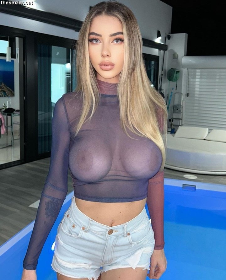 11 pretty instagram blonde in see through blouse without bra sibhb44
