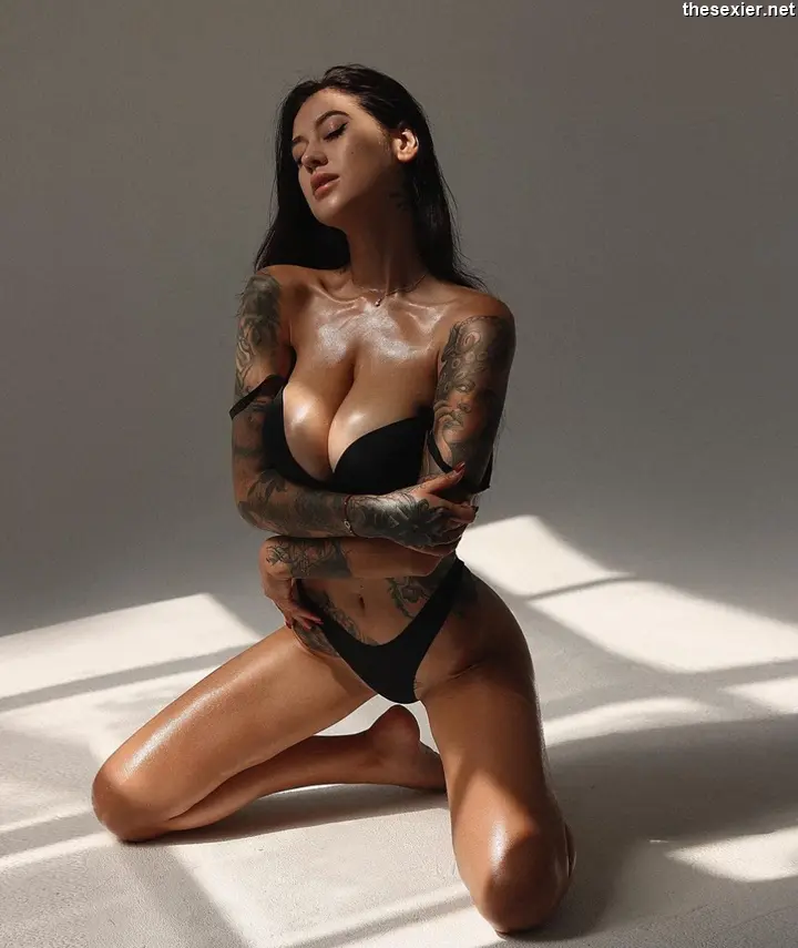 12 skinny tattooed chick tanya bahtina hot underwear hitb31